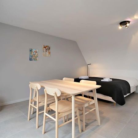 Huswell - Cozy And Roomy Studio With A Homely Feel De Haan Bagian luar foto
