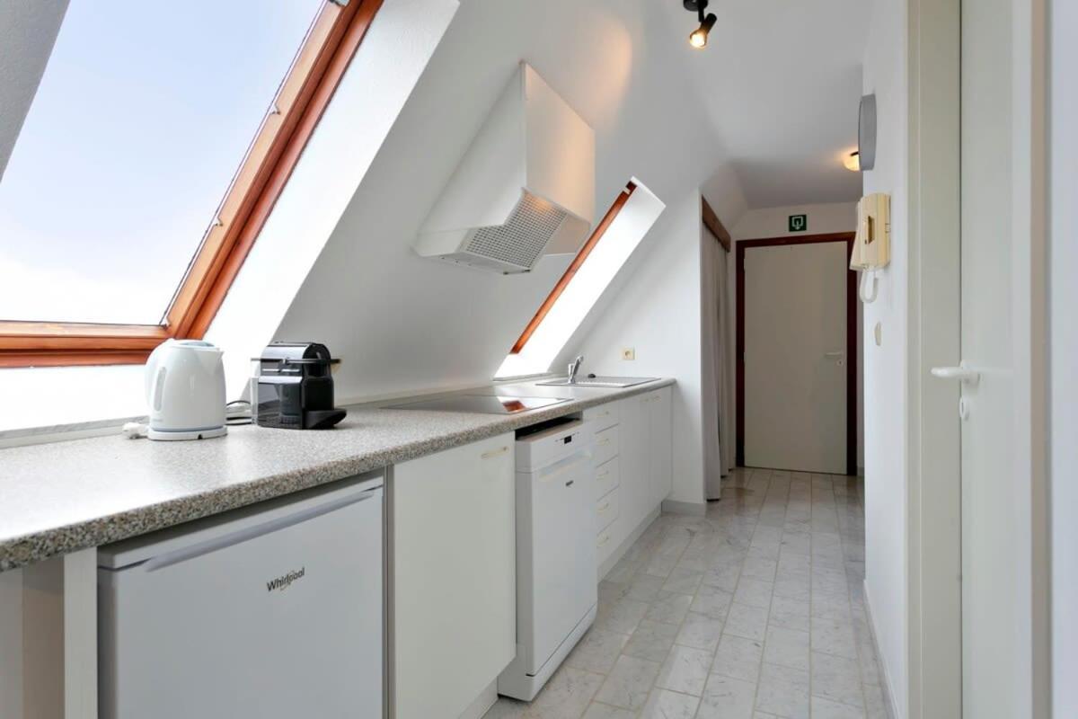 Huswell - Cozy And Roomy Studio With A Homely Feel De Haan Bagian luar foto